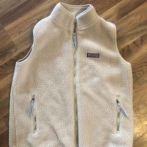 SOLD Vineyard Vines Sherpa vest. Like new. Fits like womens large but tag s